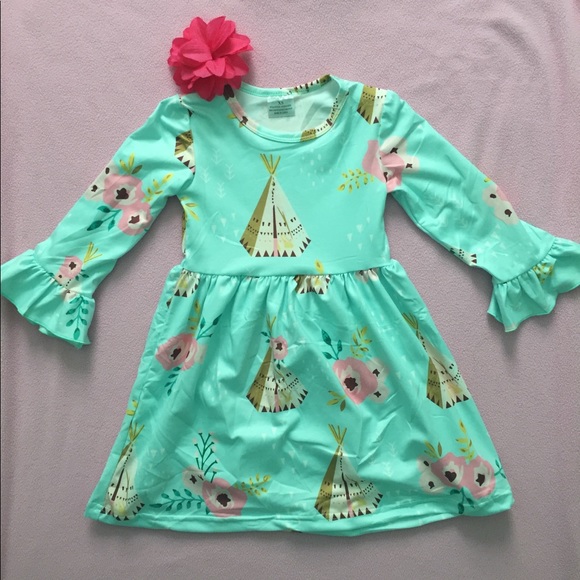1 left!! Floral Mint Teepee Long Sleeved dress 💕 - Picture 4 of 6